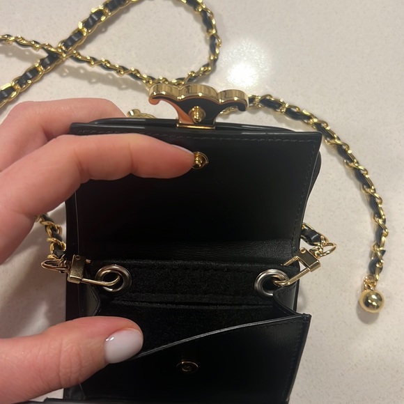 Authentic CELINE Compact - Calf Skin Trifold Wallet WOC on chain - Picture 15 of 15